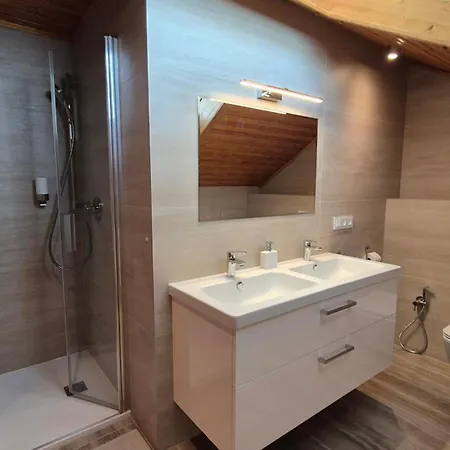 Riverhaus 2 Appartement *